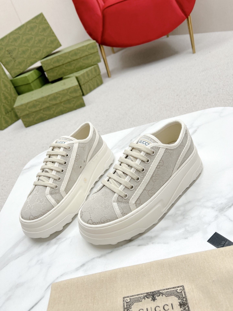 Gucci Casual Shoes